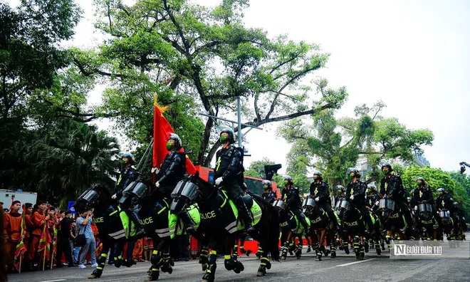 Dàn kỵ binh phô diễn sức mạnh tại nhạc hội Cảnh sát các nước ASEAN+