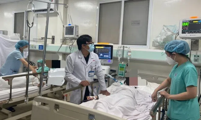 Xử phạt nhà hàng nơi 8 sinh viên uống rượu bị ngộ độc làm 2 người tử vong