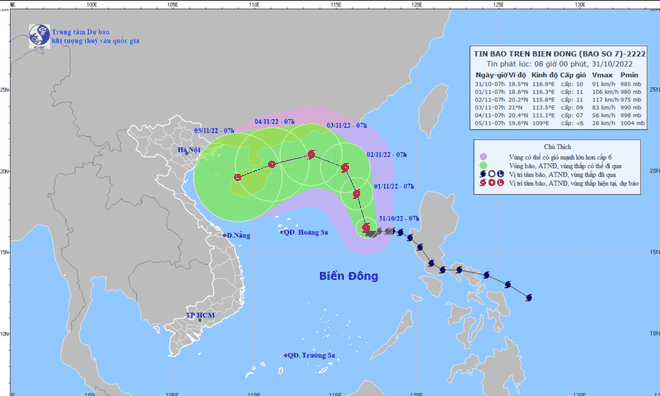 Bão số 7 trên Biển Đông có xu hướng mạnh dần