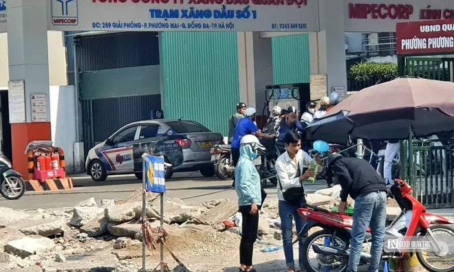 Bộ Công Thương: Xử nghiêm hành vi bán xăng qua thùng, can, chai