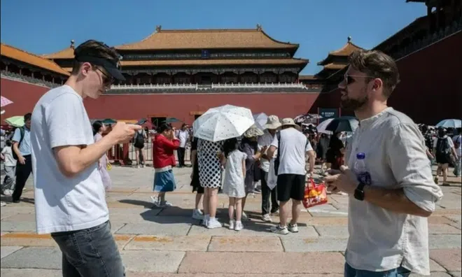 Trung Quốc miễn visa cho toàn bộ châu Âu, chỉ trừ 3 nước này