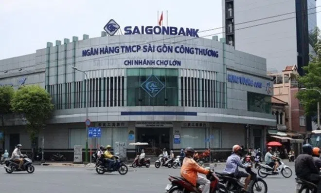 Công an khởi tố hai nhân viên Saigonbank nhận hối lộ
