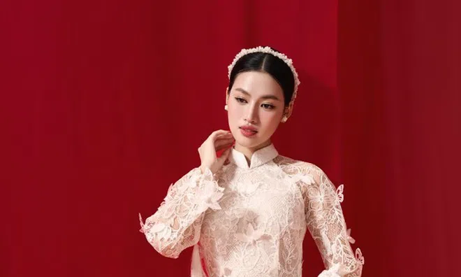 Á hậu Minh Thư: “Truyền thống không nên trở thành áp lực lên người trẻ”