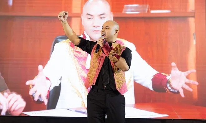 “Nhạc sĩ tỷ views” A Tuân hé lộ 3 ca khúc mới, mang không khí Tết tới với khán giả