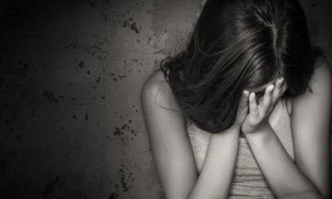 Xót xa hoàn cảnh đáng thương của thiếu nữ 15 tuổi bị nhiều người xâm hại 