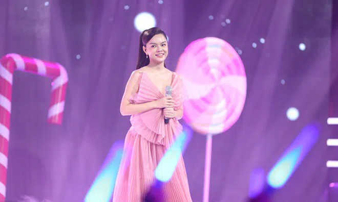 Thời kỳ đỉnh cao, Phạm Quỳnh Anh từng bị chồng cũ Quang Huy "xử" nặng hơn Thu Thủy, Lương Bích Hữu