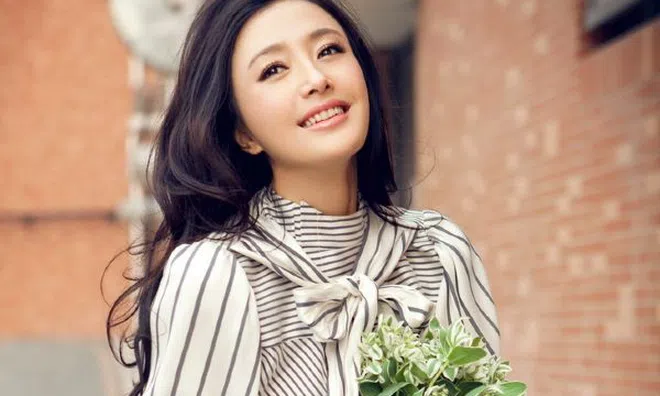 Phụ nữ có khí chất chính là nền tảng phong thủy tốt, đàn ông may mắn tìm được chẳng khác nào có vật báu trong nhà