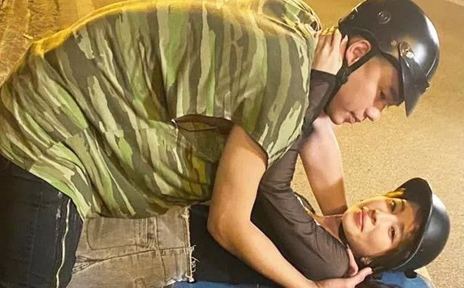 Quỳnh Nga vất vả hôn "tình trẻ" tới 2h sáng, bị sàm sỡ nhưng "kẻ biến thái" lại gặp họa