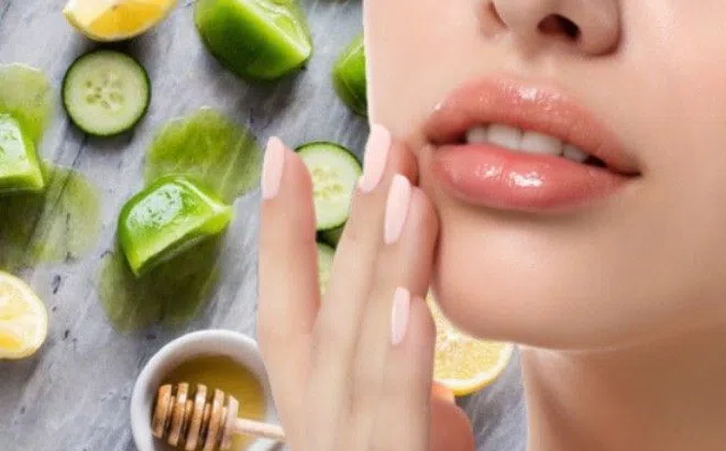 Dưỡng môi căng bóng, hồng hào không khó nhờ những tuyệt chiêu trị thâm môi siêu đơn giản tại nhà