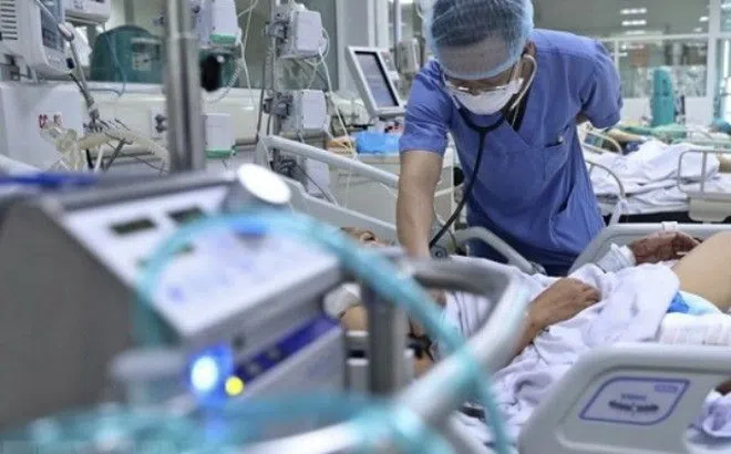 Bé 4 tuổi nhiễm cúm A/H5 sau khi sau khi ăn thịt ngan, gà tại nhà hiện giờ ra sao?