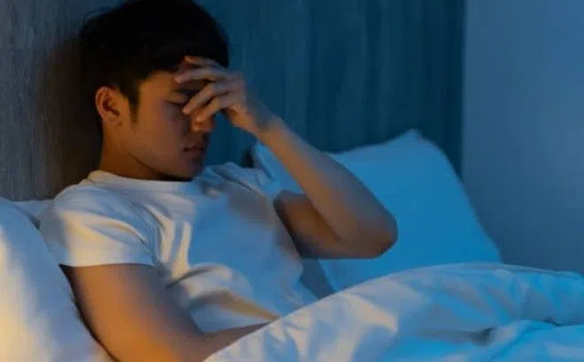 Nam sinh mắc bệnh tình dục ở "cửa sau" được cha dẫn đi khám, một tuần sau quay lại gặp BS kể bí mật động trời