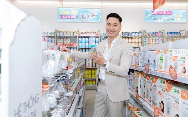 Ba mẹ bỉm sữa hào hứng đến Bibo Mart “săn” xe Vinfast