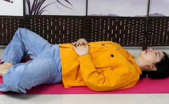 Dù nam hay nữ, ngủ 2 tư thế "kém duyên" này giúp bổ thận, dưỡng gan, một ngày chỉ cần nằm 10 phút là đủ