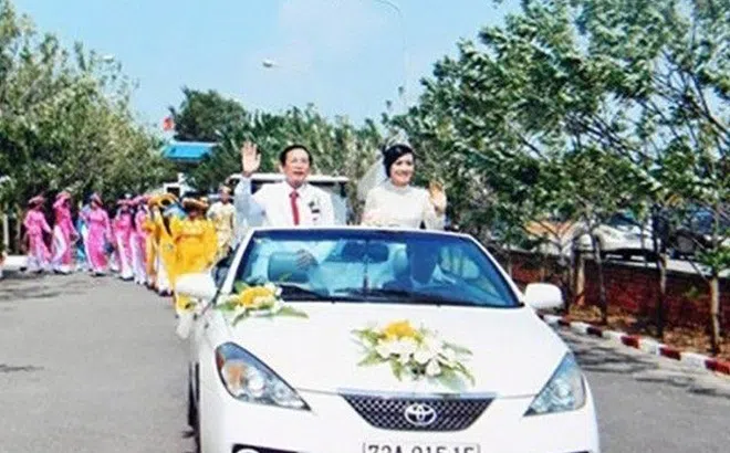 Đại gia Việt có 6 vợ: Gây "choáng" khi cưới vợ trẻ ở tuổi 74, hai lần vào tù vẫn sở hữu khối tài sản nghìn tỷ
