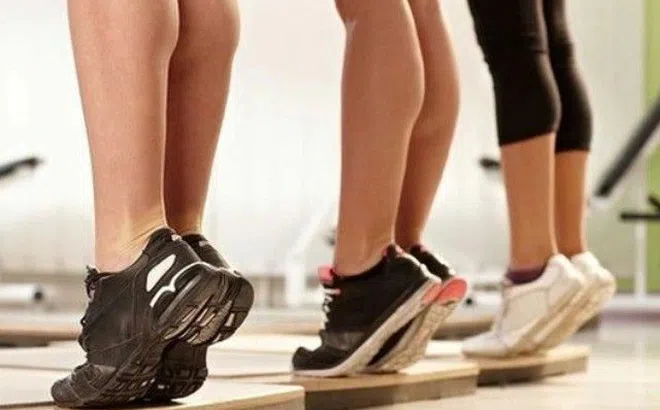 Một động tác chỉ 2 phút/ngày giúp toàn thân khỏe hơn, 800 năm trước ông cha đã biết, y học ngày nay vẫn ca ngợi