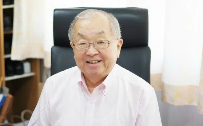 Bác sĩ 87 tuổi suốt 30 năm không bị cảm lạnh, không mắc bệnh hiểm nghèo chỉ nhờ làm một việc khi đi bộ