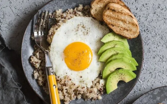 Có bao nhiêu calo trong một quả trứng mà có người ăn thì giảm cân, có người lại béo phì, hóa ra sai ở một điểm