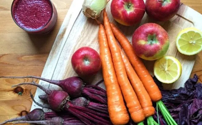 5 loại củ quả ai cũng tưởng phải gọt vỏ mới tốt, hóa ra là đang vứt gần hết các chất bổ dưỡng