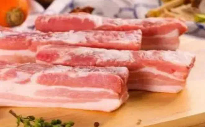 Phần thịt lợn nhiều người sợ ăn hóa ra tốt cho huyết áp, mạch máu, 5 bộ phận khác mới cần tránh
