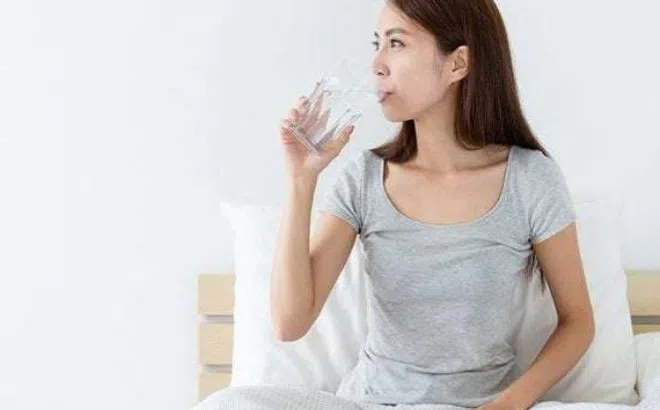 Phụ nữ duy trì 3 thói quen tốt này trước khi đi ngủ, cơ thể sẽ lặng lẽ giảm cân