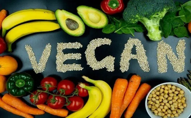 Cứ tưởng ăn nhiều trái cây là lành, cô gái mảnh mai tá hỏa khi gan nhiễm mỡ nặng sau 4 năm ăn chay