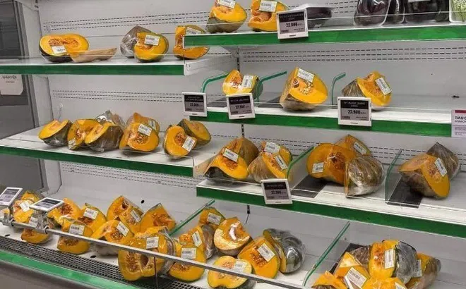 Vì sao không chọn bí đỏ để dự trữ khi mưa bão? Liệu do bị nhiễm hóa chất hay kém dinh dưỡng với sức khỏe