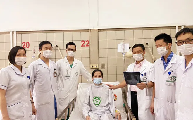 Uống thuốc giảm cân mua trên mạng, người phụ nữ sụt 35 kg, cơ thể suy kiệt phải nằm viện suốt 3 tháng