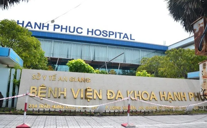 Bệnh viện "mời" tiêm vắc-xin Covid-19 giá 1,5 triệu: Bộ Y tế lên tiếng, chuyên gia phản đối