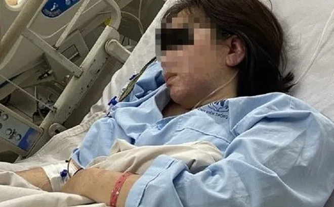 Lý do khiến người phụ nữ phải nhập viện khẩn sau khi xuống máy bay