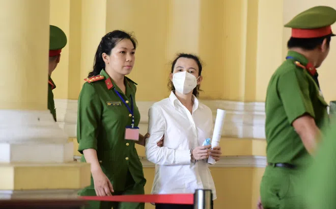 Phiên xét xử bà Hàn Ni: Vì sao bà Nguyễn Phương Hằng, ông Huỳnh Uy Dũng vắng mặt?