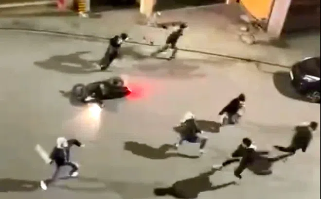 Clip: Điều tra nhóm thanh niên hỗn chiến lúc nửa đêm ở Hạ Long, Quảng Ninh