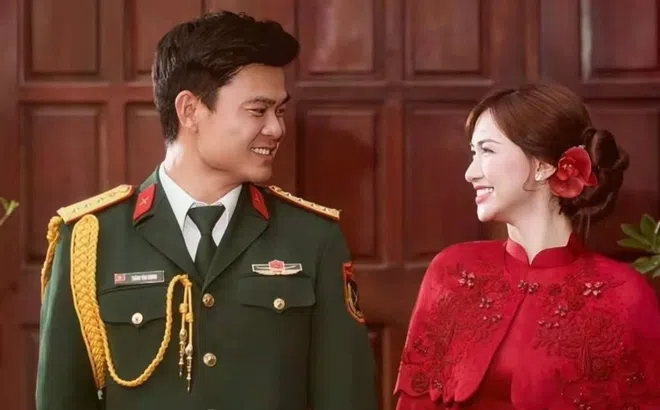 Hòa Minzy “thả hint” chuyện tình mới, chị gái đăng status xác nhận