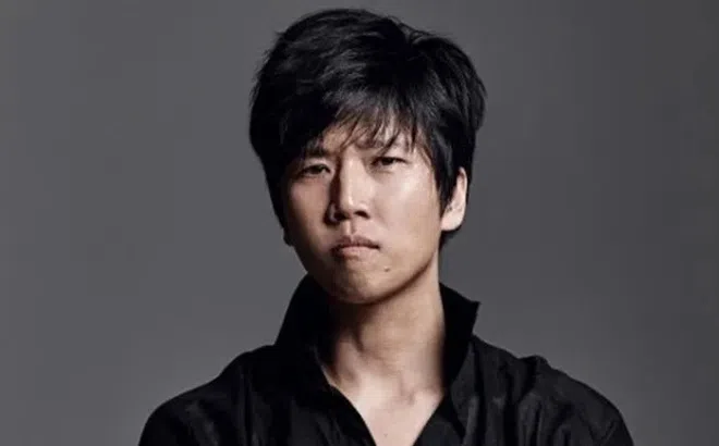 Chấn động Kbiz: Nam ca sĩ nổi tiếng bị bắt khẩn cấp