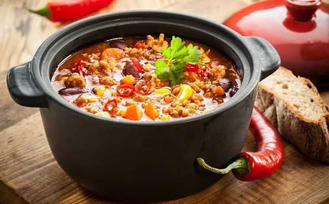 7 thực phẩm ngon đến mấy cũng nên hạn chế ăn kẻo dạ dày “kêu cứu”