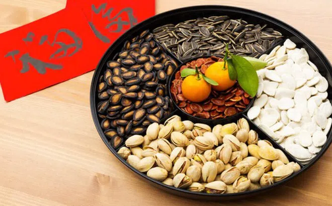 5 thực phẩm phổ biến ngày Tết nhưng cực hại gan, có thể gây ung thư