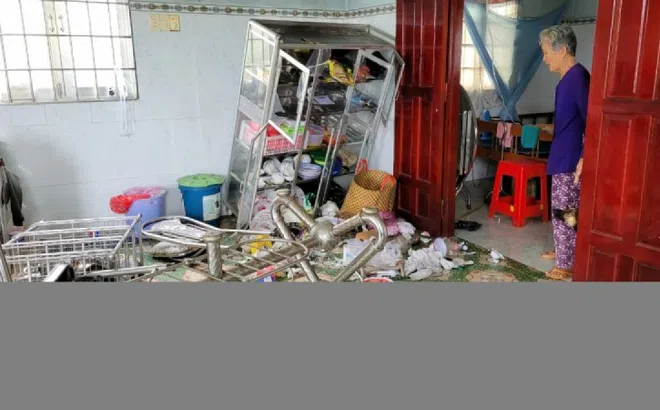 Đập phá tài sản nhà cụ bà để đòi nợ, 2 kẻ cầm đầu bị bắt