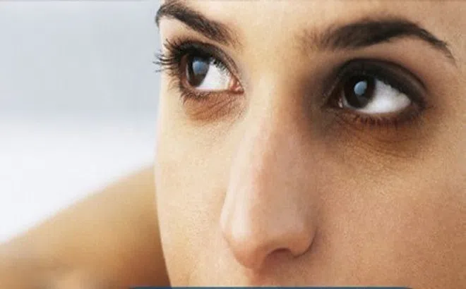 Những thay đổi trên cơ thể cảnh báo sức khỏe gặp "vấn đề", cần xử lý ngay