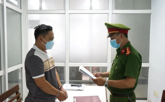 Bắt tạm giam nhân viên tín dụng ngân hàng lừa 7 tỷ đồng của đồng nghiệp