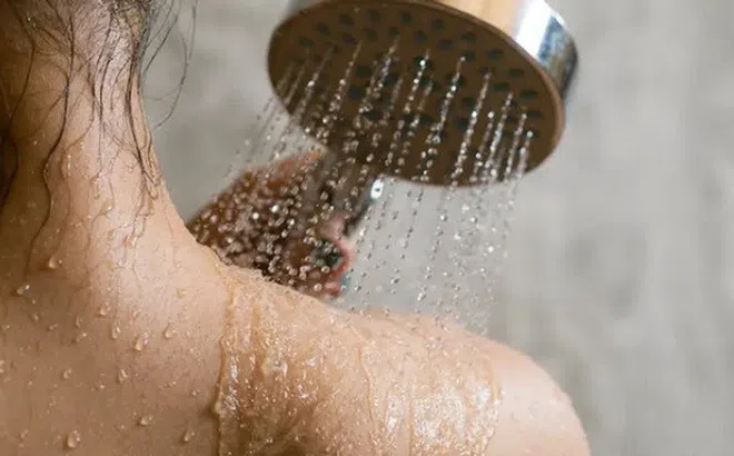 Trước khi tắm có 5 dấu hiệu này thì dừng lại ngay kẻo hối không kịp