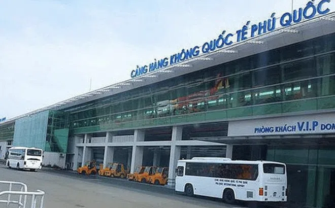 Phát hiện 2 hành khách nghi mang chất nổ vào sân bay Phú Quốc