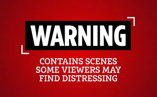 Video: Xe tải đâm văng xe cảnh sát rồi bỏ chạy và cái kết