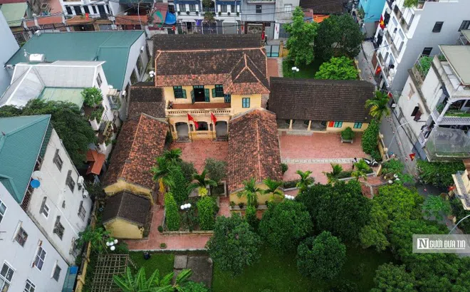 Thăm nơi Bác Hồ viết "Lời kêu gọi toàn quốc kháng chiến"