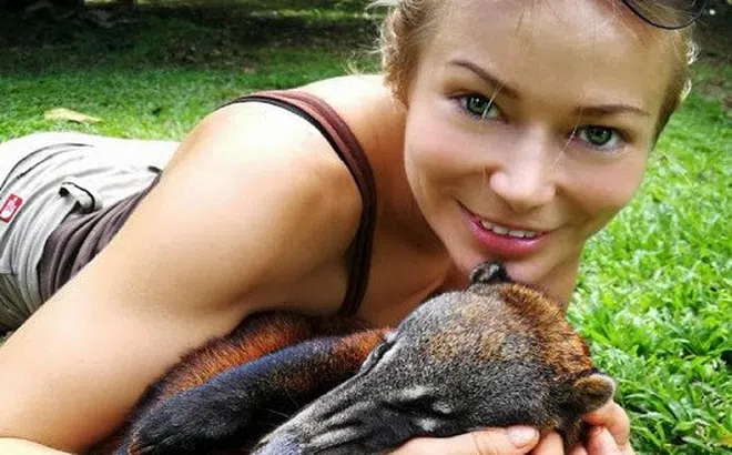 Dựng lều chỗ vắng, nữ phượt thủ bị nhóm cầm mã tấu hãm hiếp