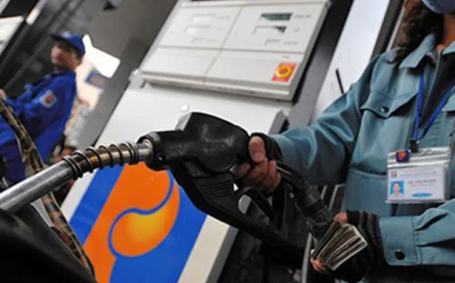 Giá xăng tăng mạnh liên tiếp: Bộ Công thương lên tiếng