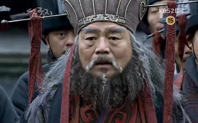 Tam quốc diễn nghĩa: Người duy nhất dám chửi Đổng Trác