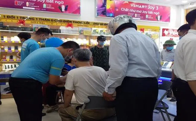 Khai trương tưng bừng bất chấp dịch bệnh, cửa hàng Điện máy Xanh bị phạt 30 triệu đồng