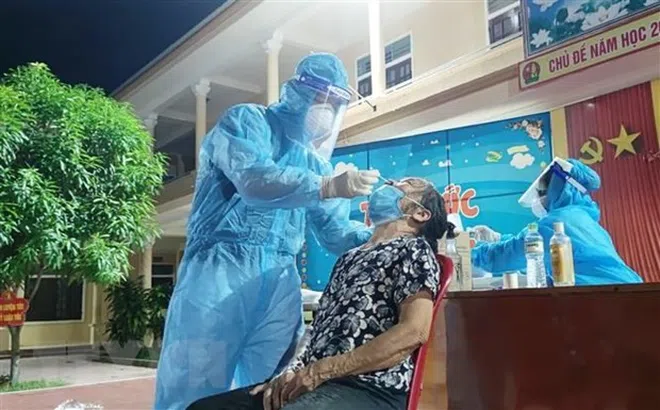 Nghệ An: Hai trường hợp xét nghiệm lần thứ 4 mới phát hiện dương tính SARS-CoV-2