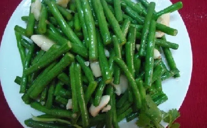 Xào đậu đũa chỉ cần thêm bước này đảm bảo đỗ giòn, ngon và xanh mướt