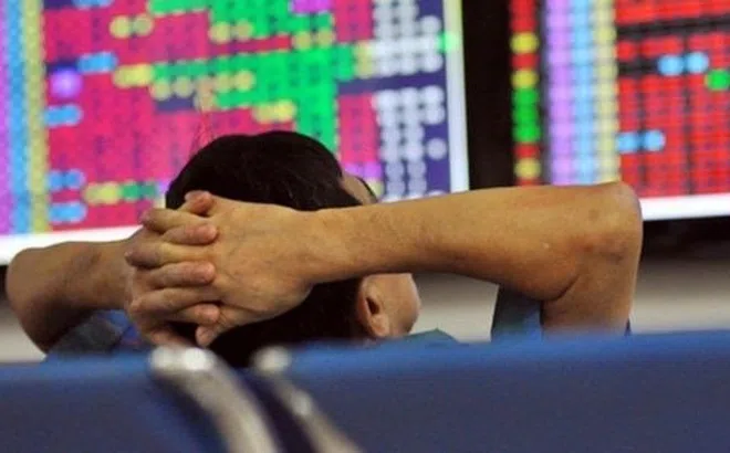 Cựu lãnh đạo Merufa bị phạt vì bán cổ phiếu không báo cáo