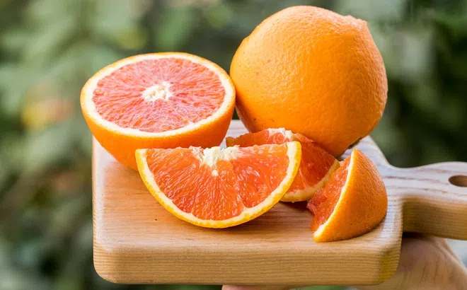 Sau 40 tuổi, phụ nữ nên ăn nhiều hơn 7 món ăn vặt giàu collagen này, vừa khiến da hồng hào, vừa không gây tăng cân